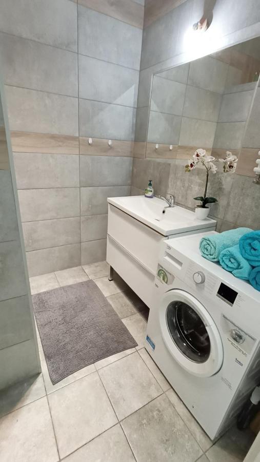 Apartament Na Kruczej Lubiń Extérieur photo